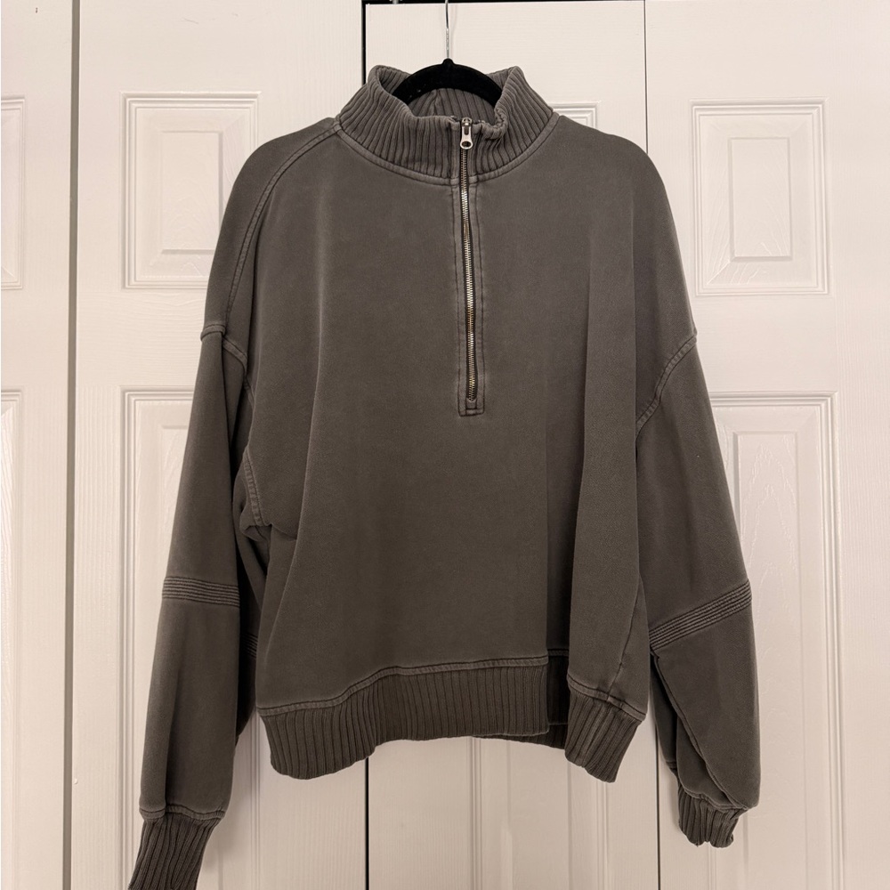 Aerie Men's Charcoal Zip-Up Sweater